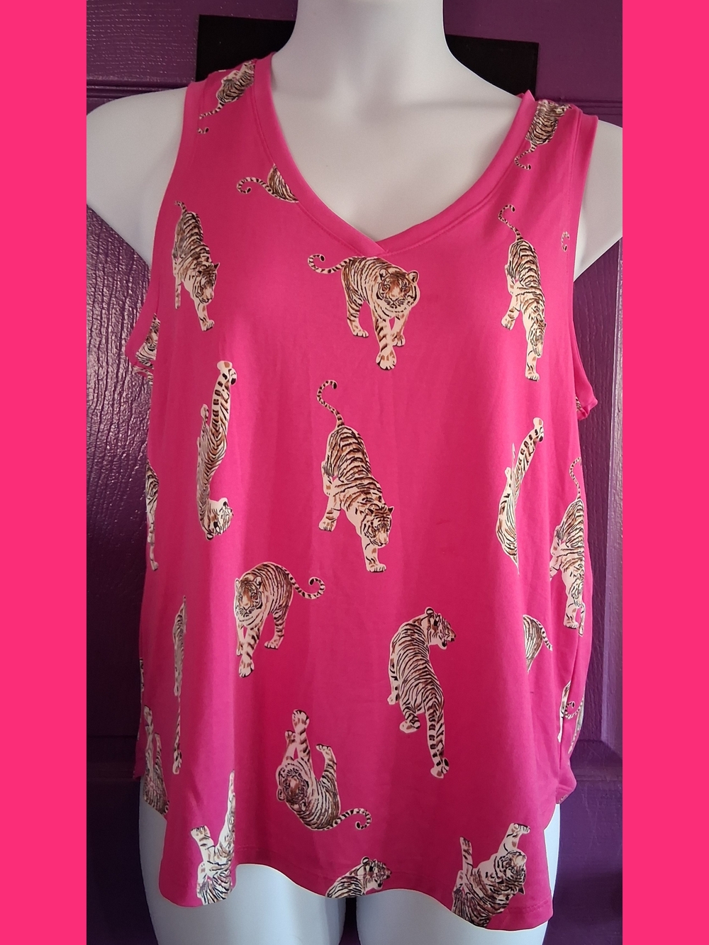 Women’s Pink Tiger-Print Sleeveless Tank Top